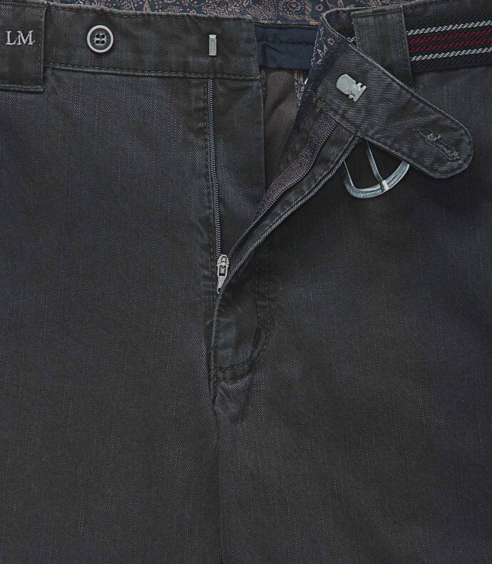 Sportswearhose in Cotton-Stretch mit wash-out Effekt